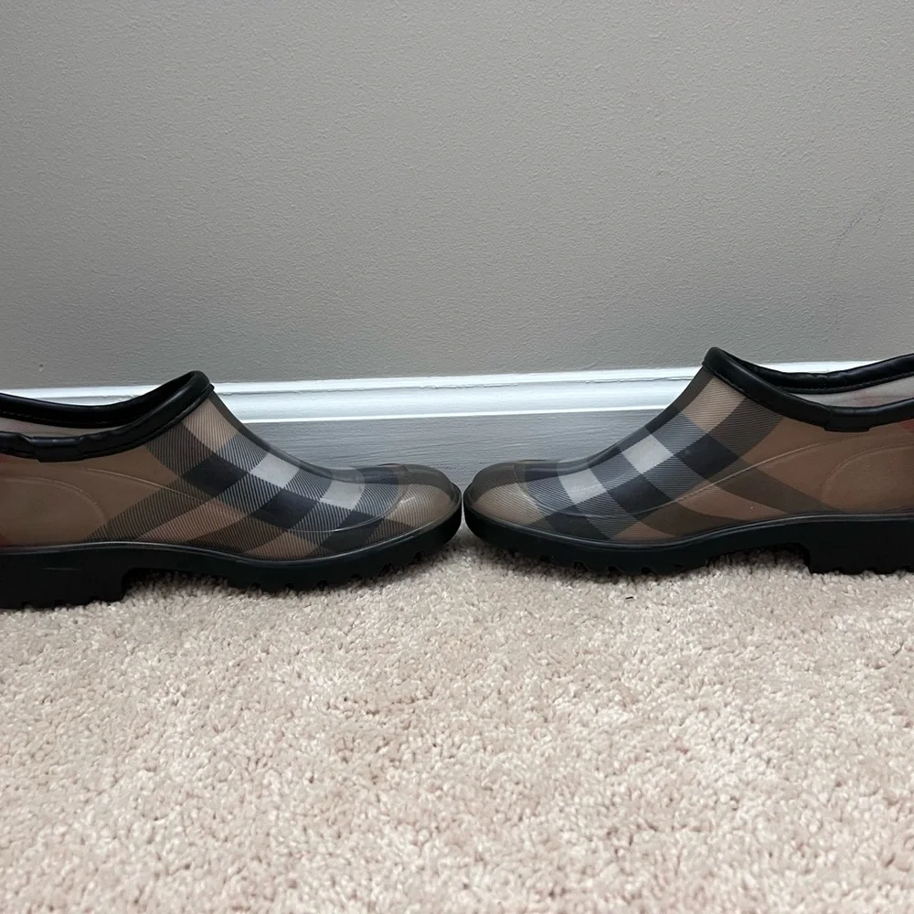 Burberry Rain Boots - Picture 3 of 5